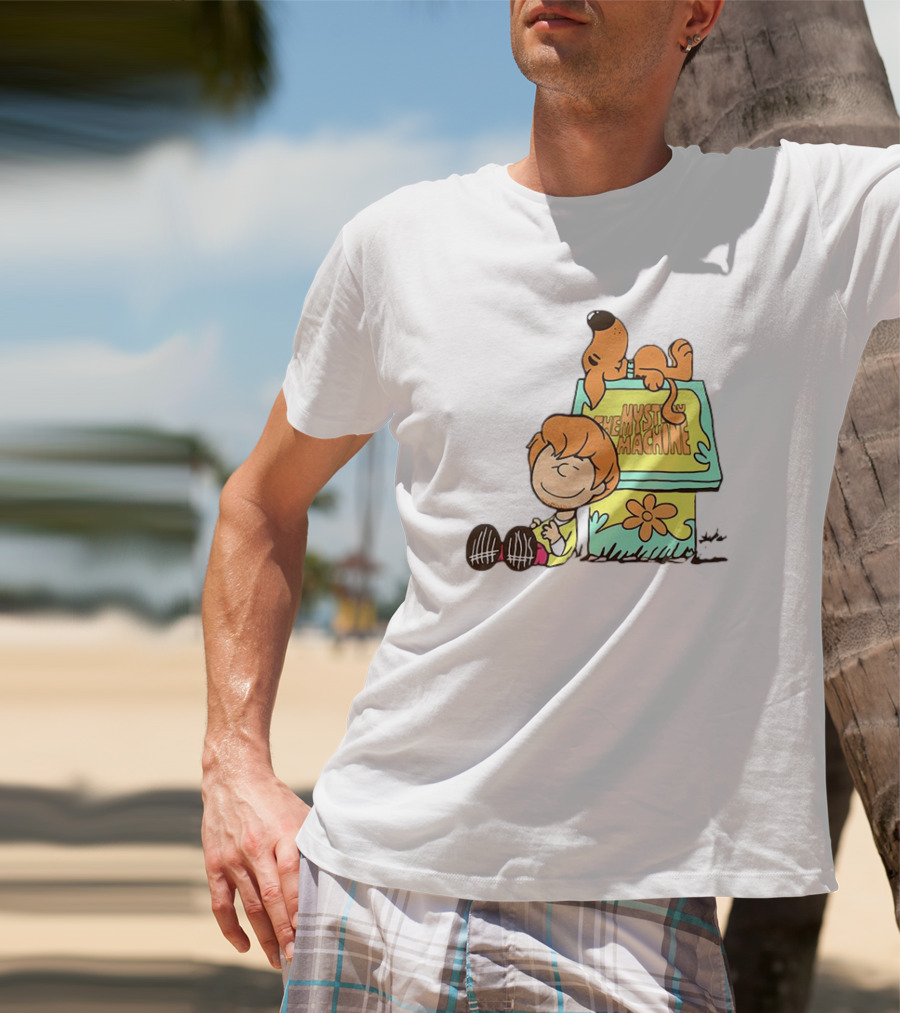 Scooby Doo And Shaggy Rogers Snoopy Style Mystery Machine T-Shirt