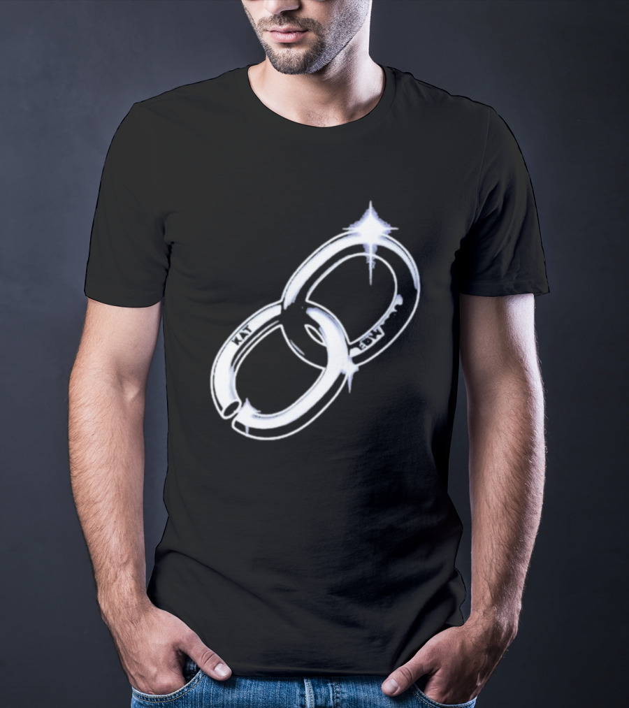 Kat Edwards Broken Link Chain T-Shirt