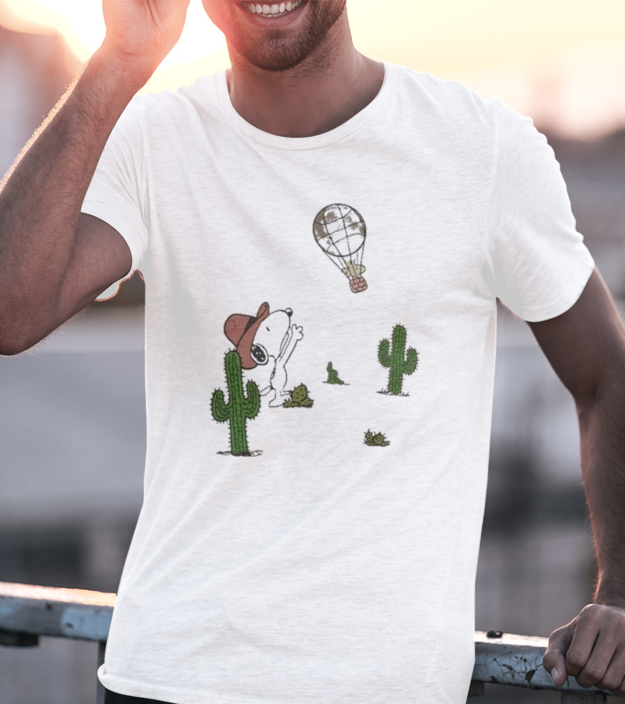 Peanuts Snoopy Woodstock Cactus Western Cowboy Balloon Women's T-Shirt