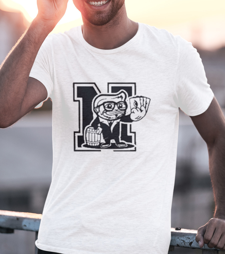 Yasin Dincer Chroma Nisqy Retro Cartoon Character Holding Cards T-Shirt