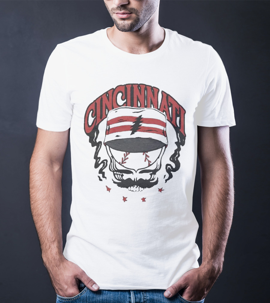 Cincinnati Reds Grateful Dead Skull Collaboration T-Shirt