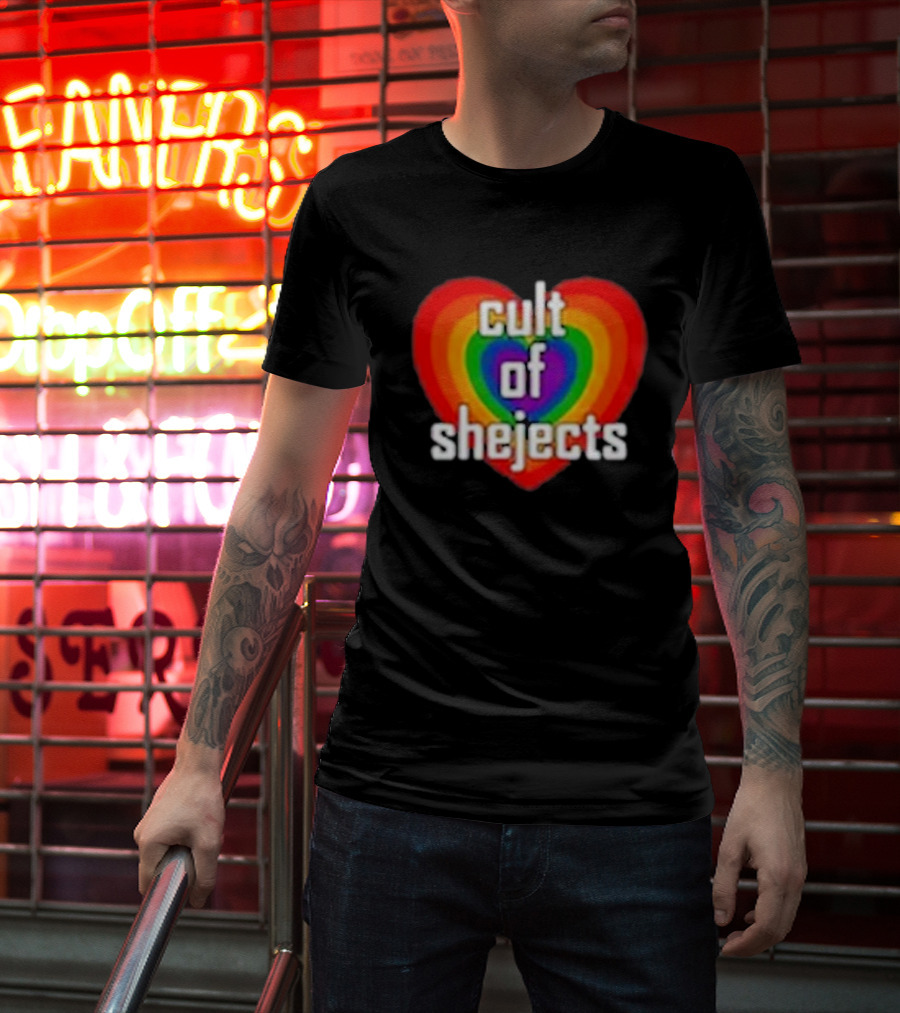 Reel Rejects Cult Of Shejects Heart Rainbow Pride New T-Shirt