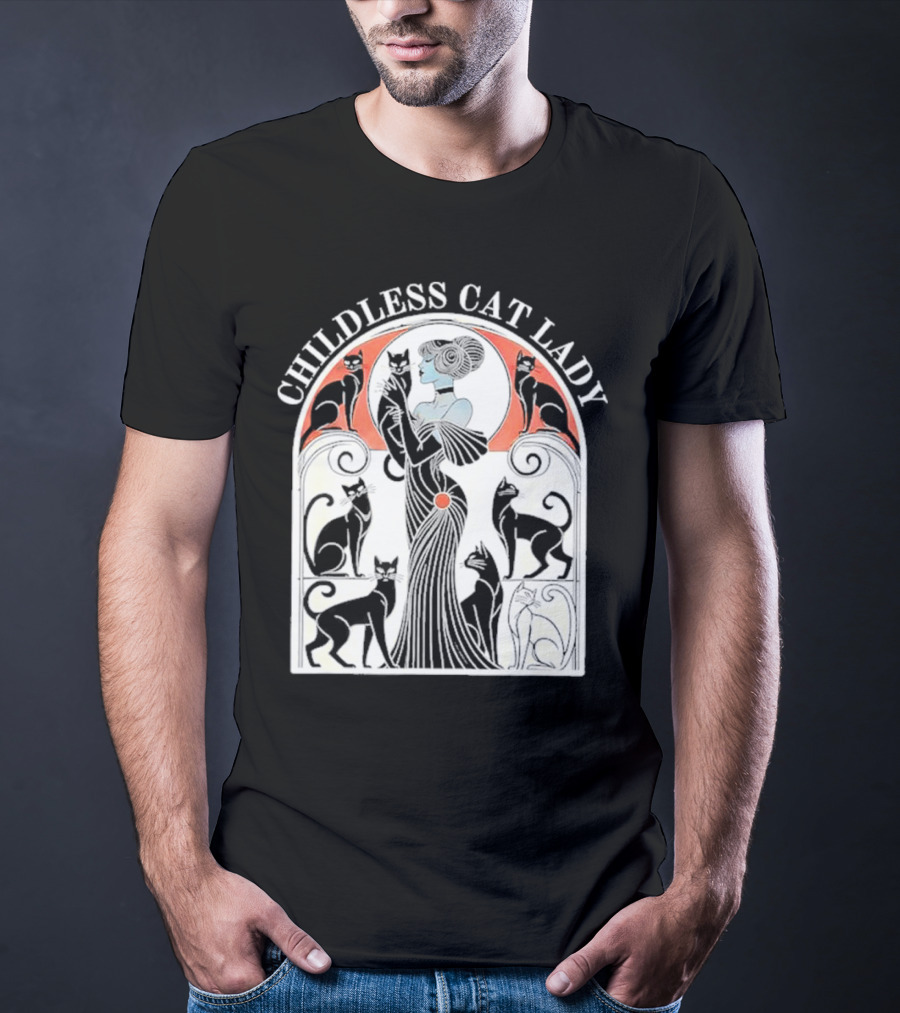 CHILDLESS CAT LADY Deco Style With Elegant Cats And Lady T-Shirt