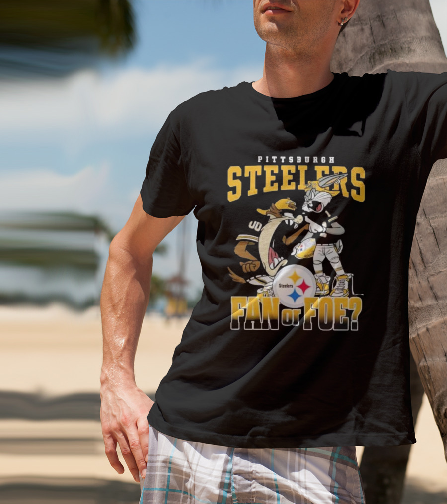 Pittsburgh Steelers Bugs Bunny Taz Fan Or Foe Showdown T-Shirt