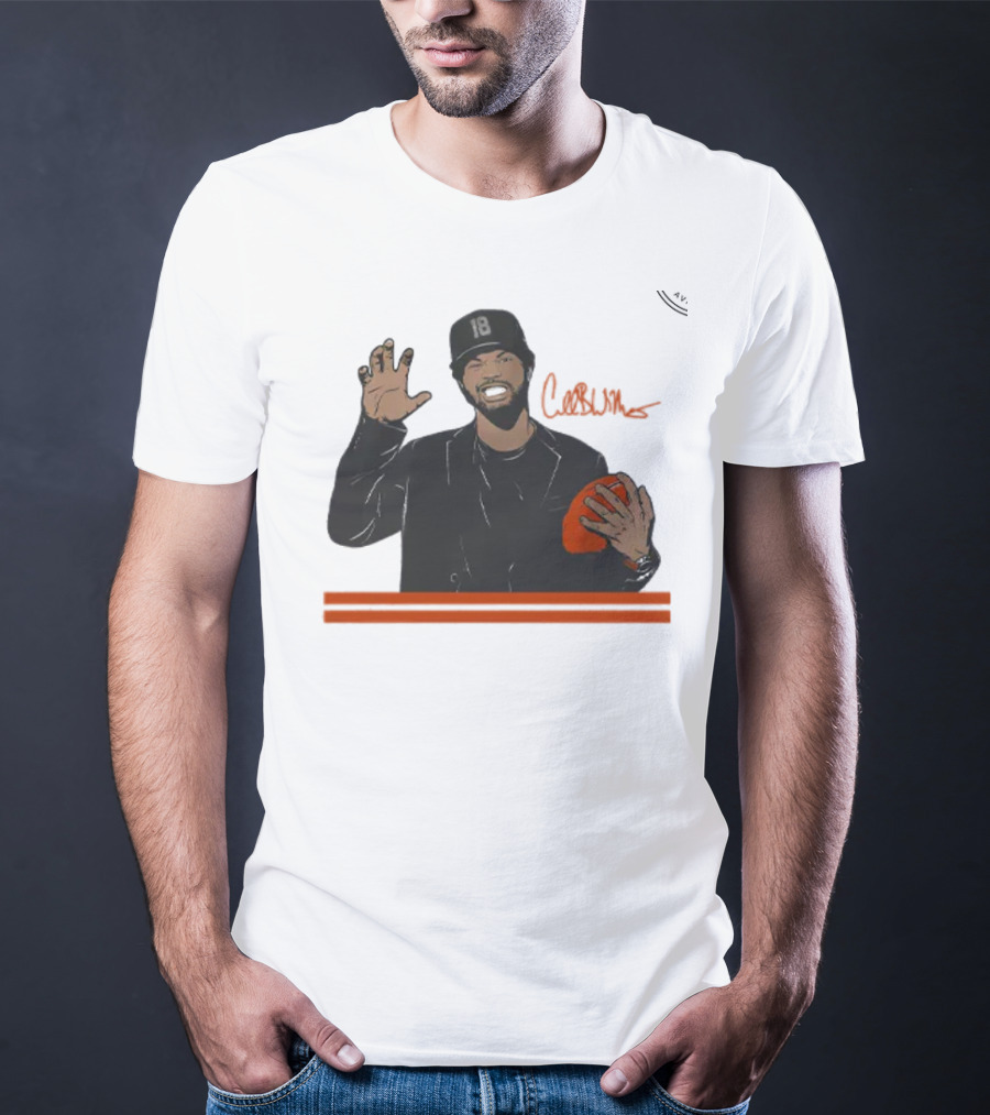 Caleb Williams Claw Pose Signature With Football And Cap Number 18 T-Shirt