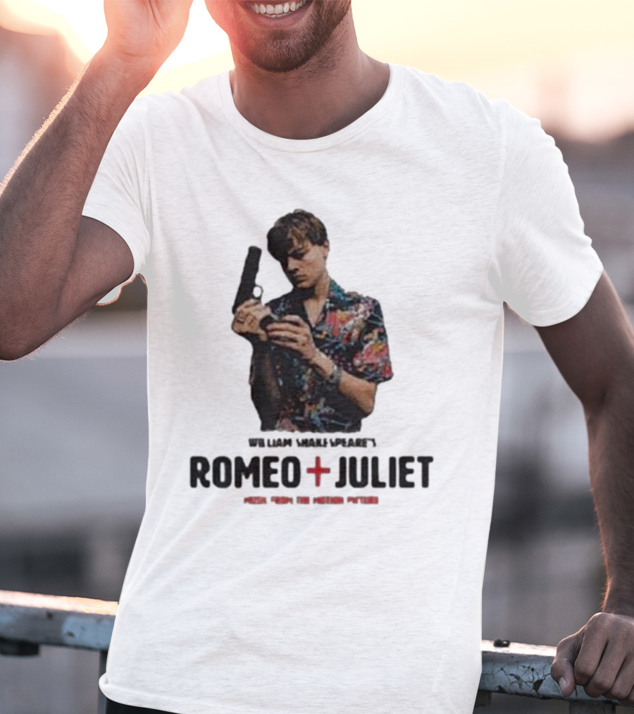 Romeo + Juliet 9Mm 13 Dagger T-Shirt