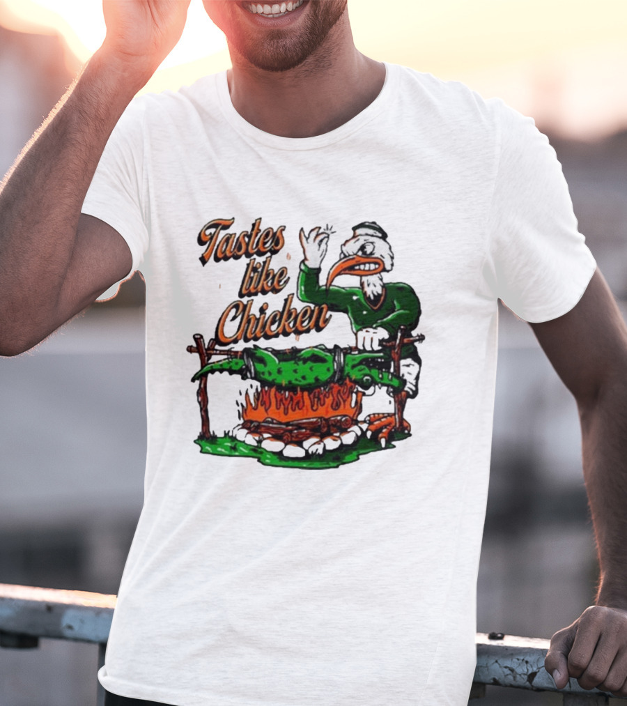 Miami Hurricanes Rivalry Gator Roast Tastes Like Chicken T-Shirt