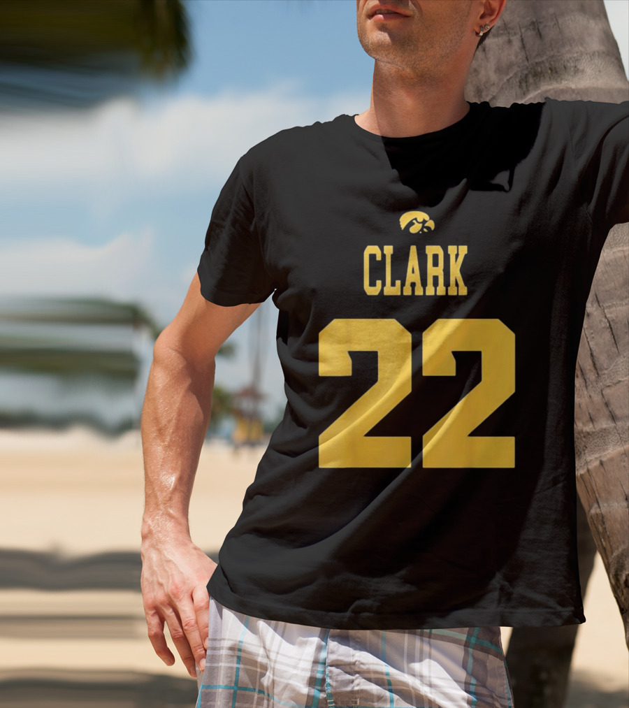 Clark 22 Iowa Hawkeyes T-Shirt