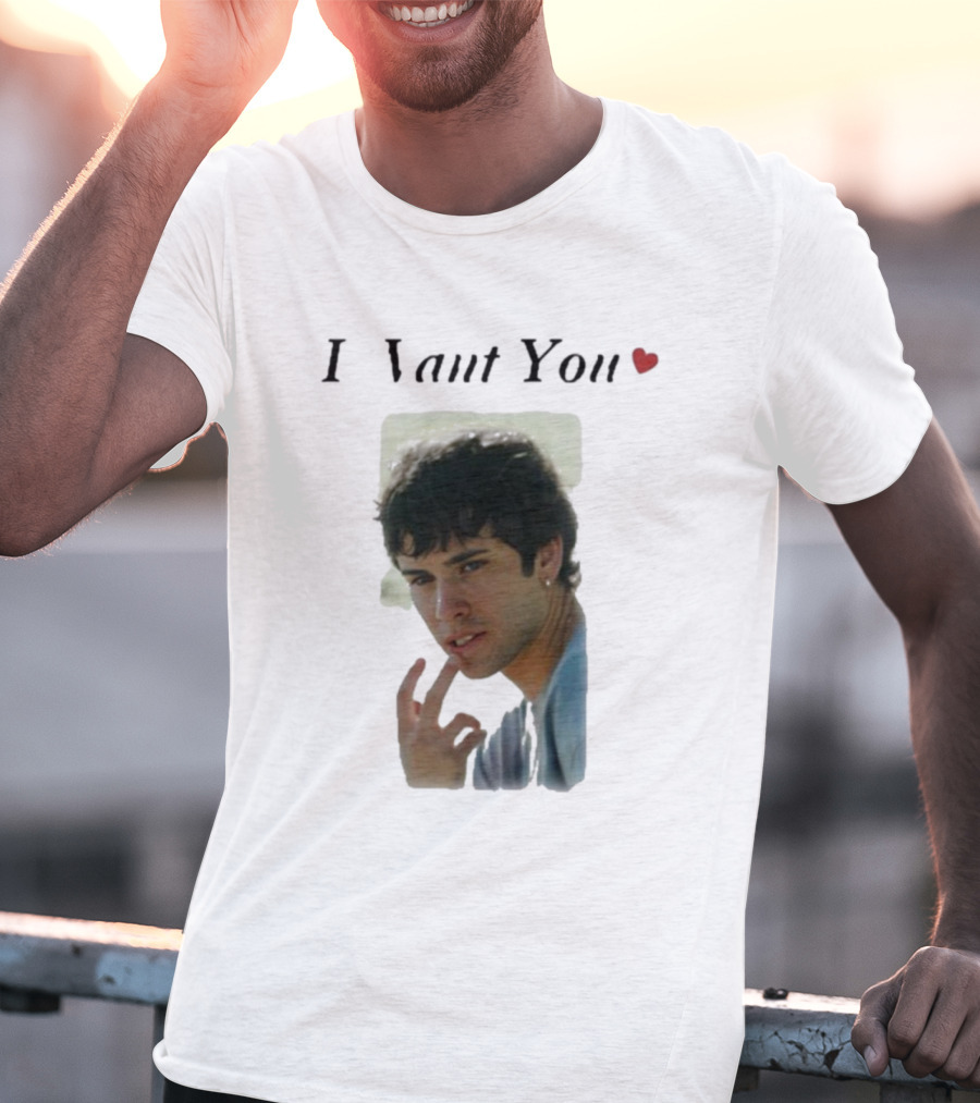 I Want You Heart Valentine's Day Gesture T-Shirt
