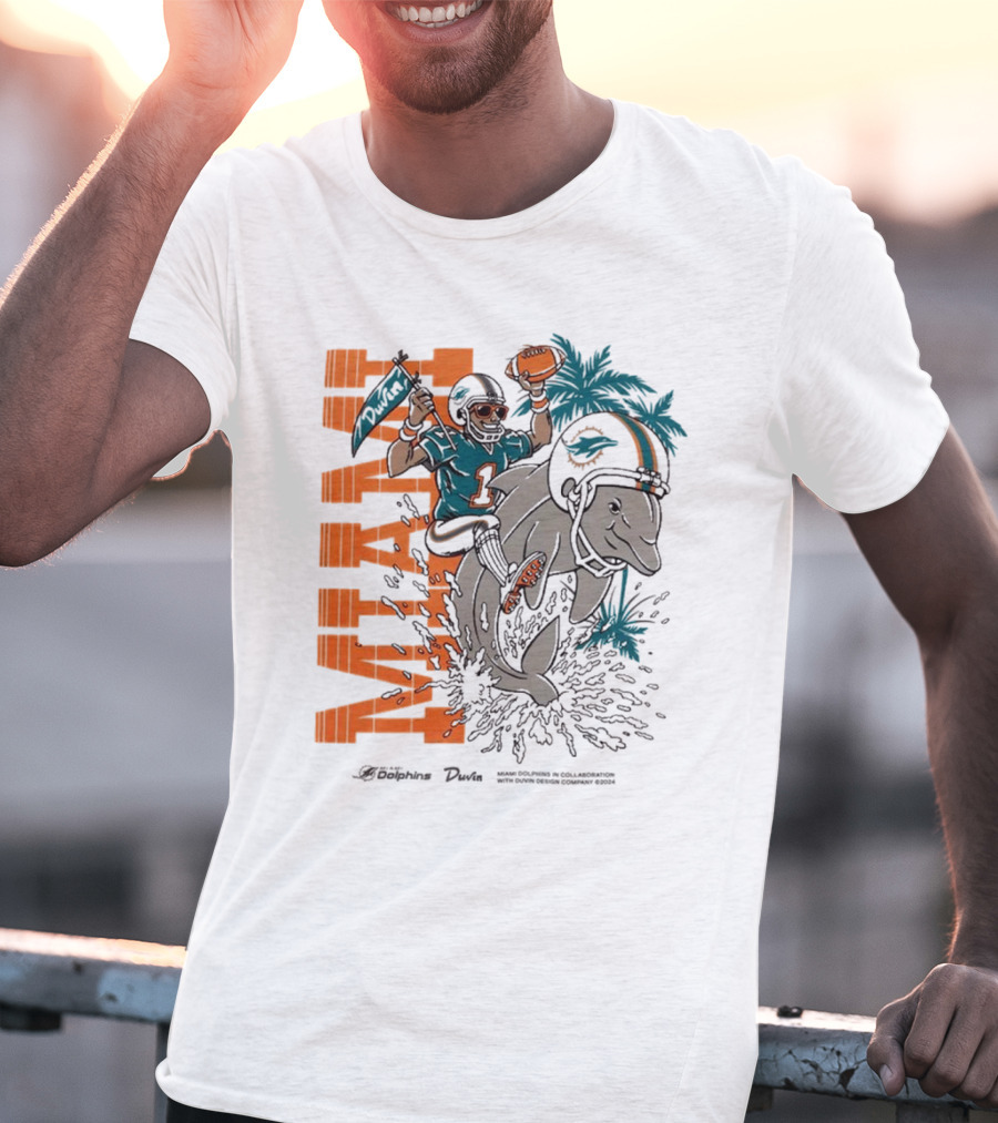Duvin X Miami Dolphins Miami Flippin' Time With Dolphins Football And Palm Trees T-Shirt