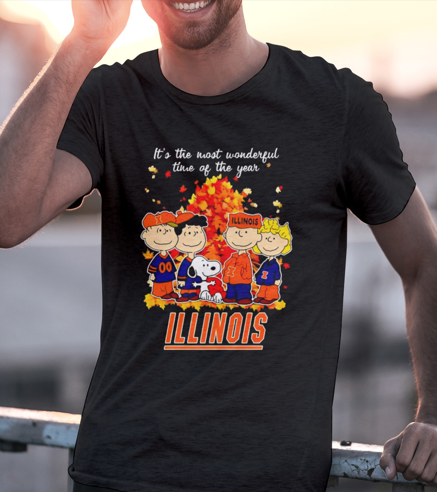 Peanuts Illinois Fall It's The Most Wonderful Time Of The Year Charlie Brown Snoopy Autumn Leaves T-Shirt