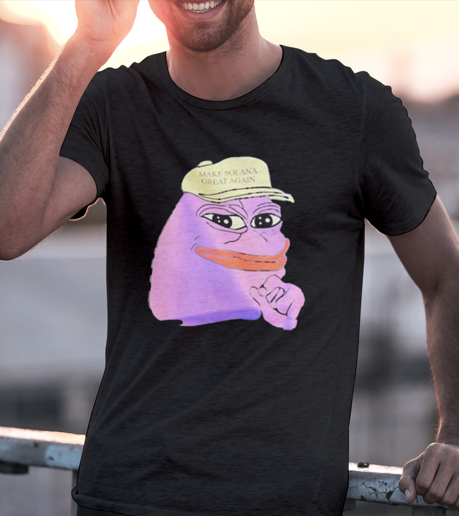 Purple Pepe Make Solana Great Again Hat T-Shirt