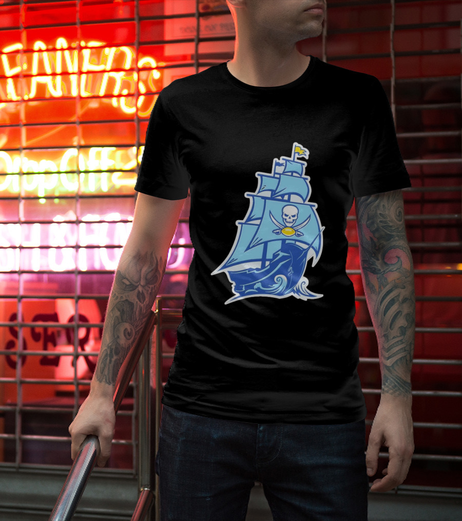 Tampa Bay Buccaneers Rays Ship Skull NFL MLB Mashup T-Shirt