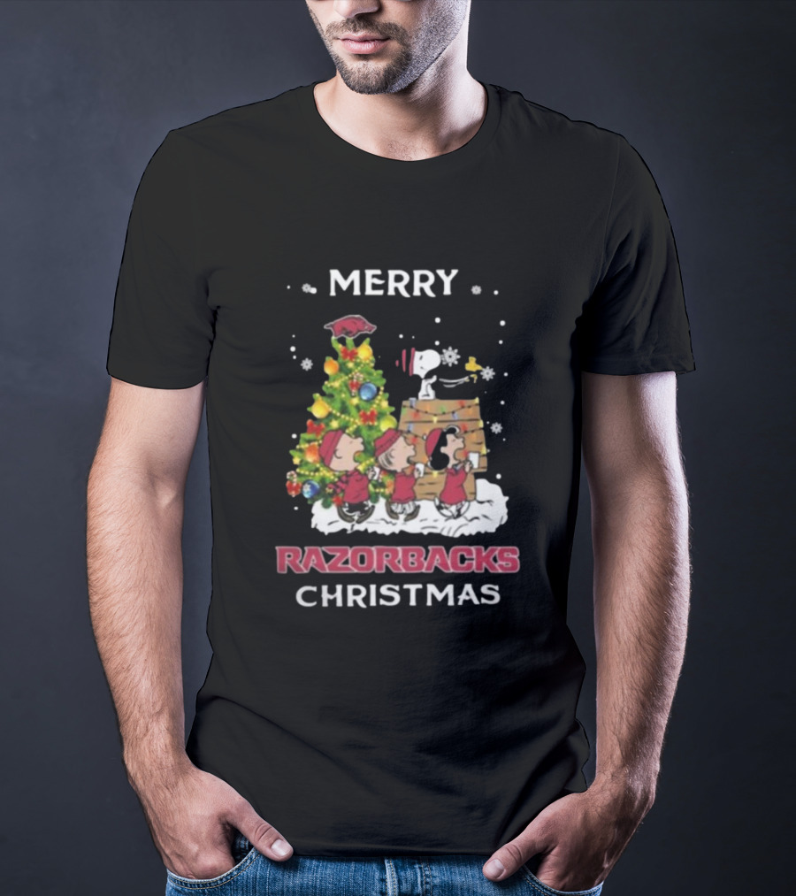 Merry Razorbacks Christmas Arkansas Snoopy And Friends T-Shirt