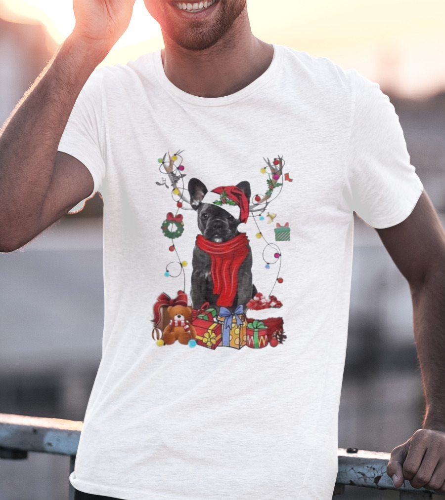 French Bulldog Reindeer Christmas Lights Merry Christmas Wreath Gifts T-Shirt