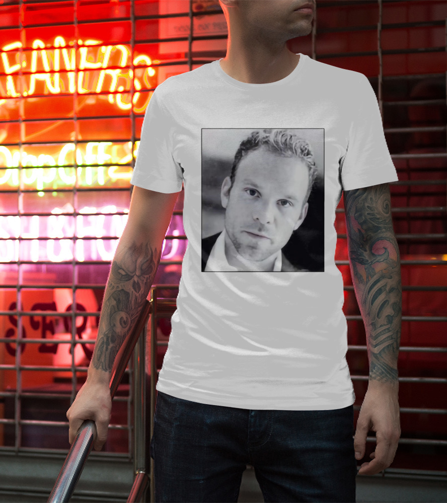 Jonathan Bailey Norbert Leo Butz Face Image T-Shirt