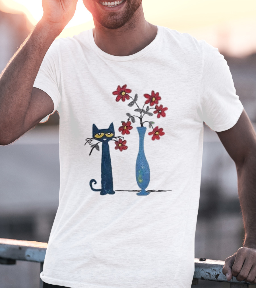 Pete The Cat And Red Flowers In Blue Vase T-Shirt
