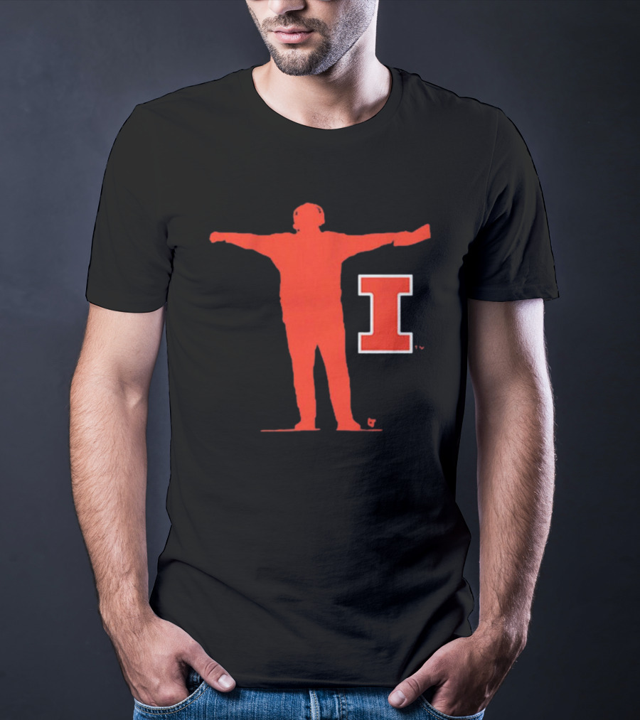 Illinois Fighting Illini Football Coach Silhouette And Iconic I T-Shirt