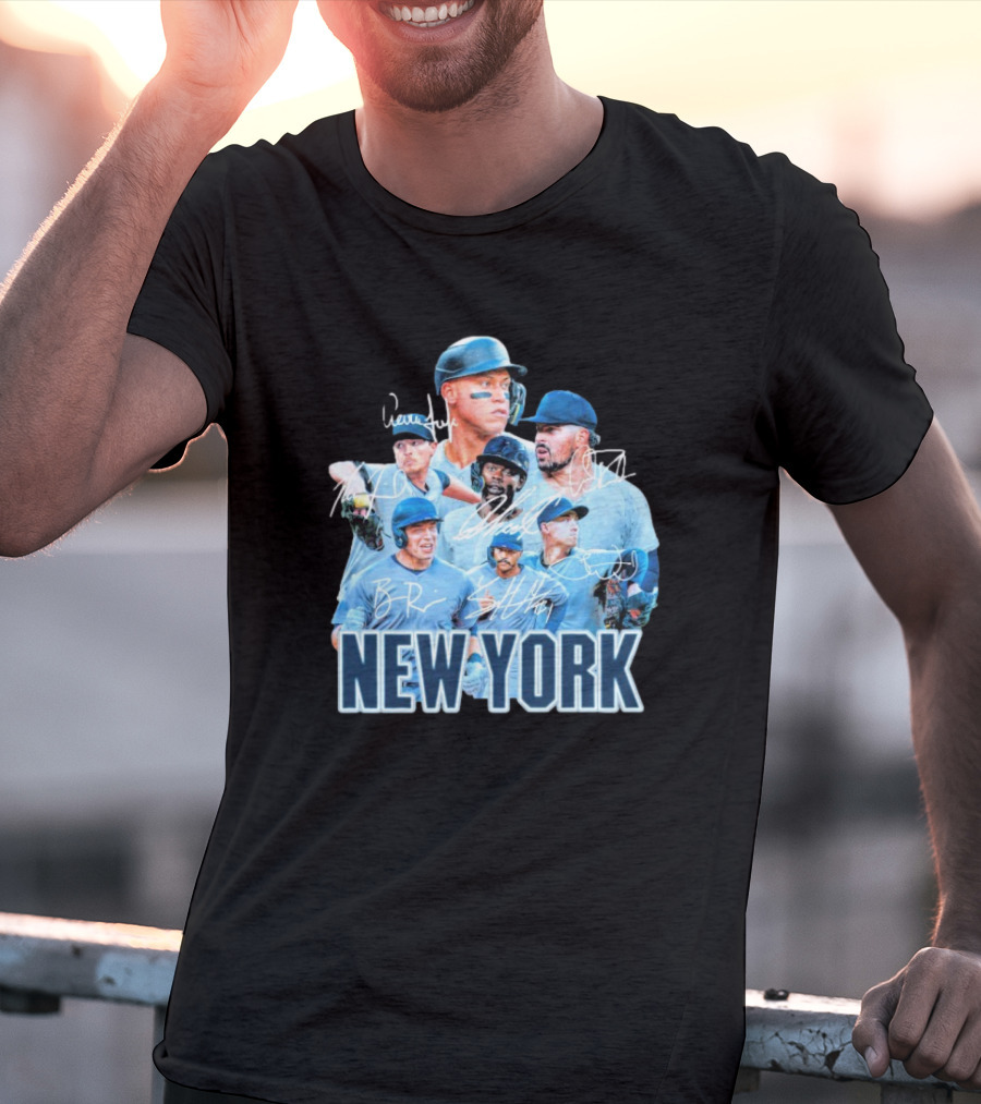 New York Yankees MLB Players Series Signatures Team Portrait T-Shirt