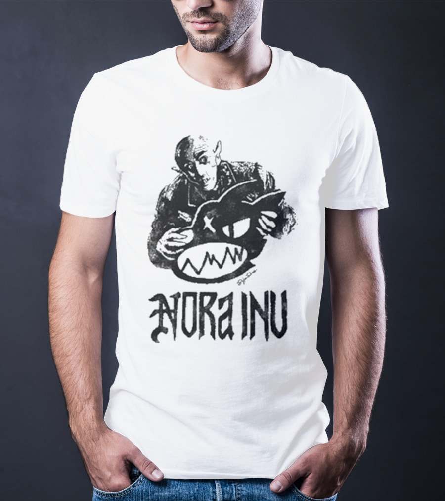 Nora Inu Vampyre Monster Art T-Shirt