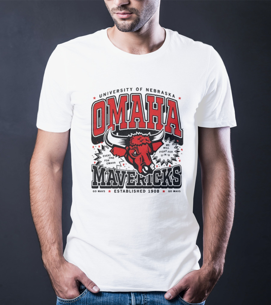 Omaha Mavericks Max Collegiate Bull Symbol With Stars T-Shirt