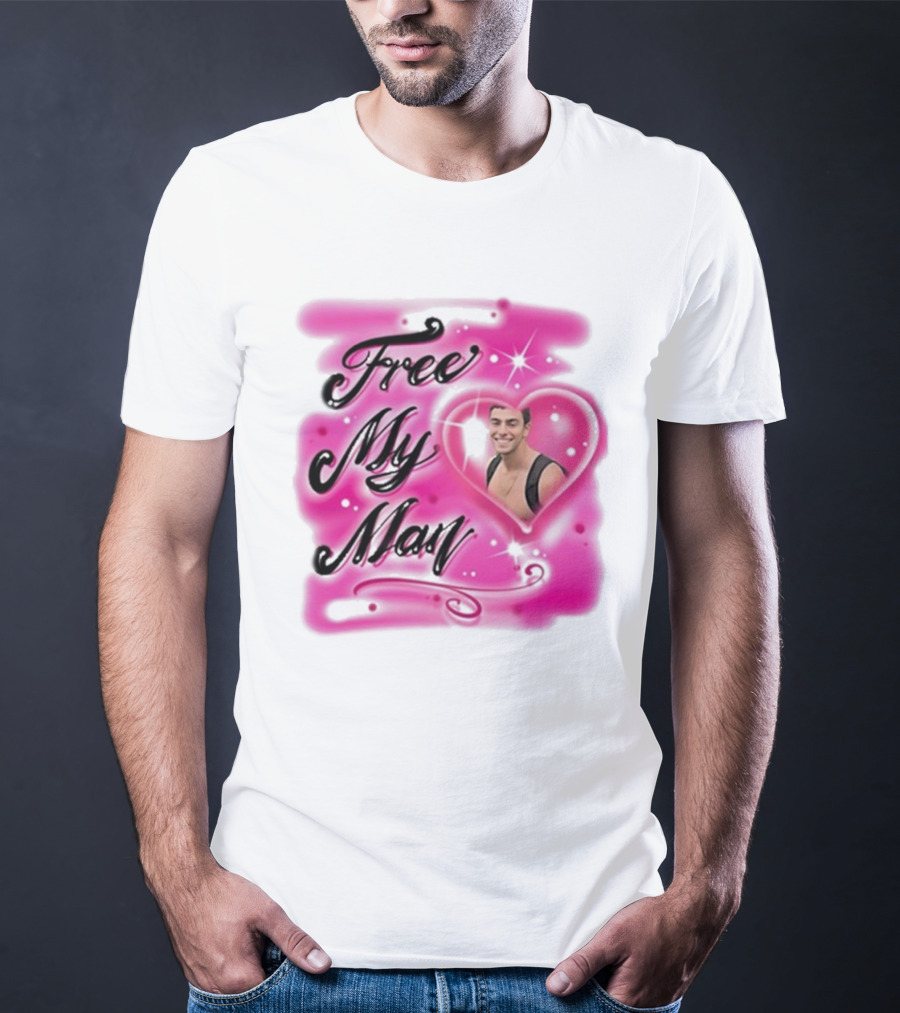 Free My Man Luigi Mangione Heart Pink Background T-Shirt