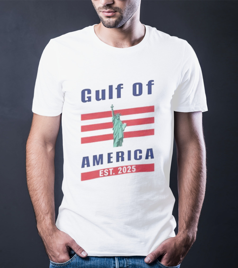 Gulf Of America Statue Of Liberty Est 2025 T-Shirt