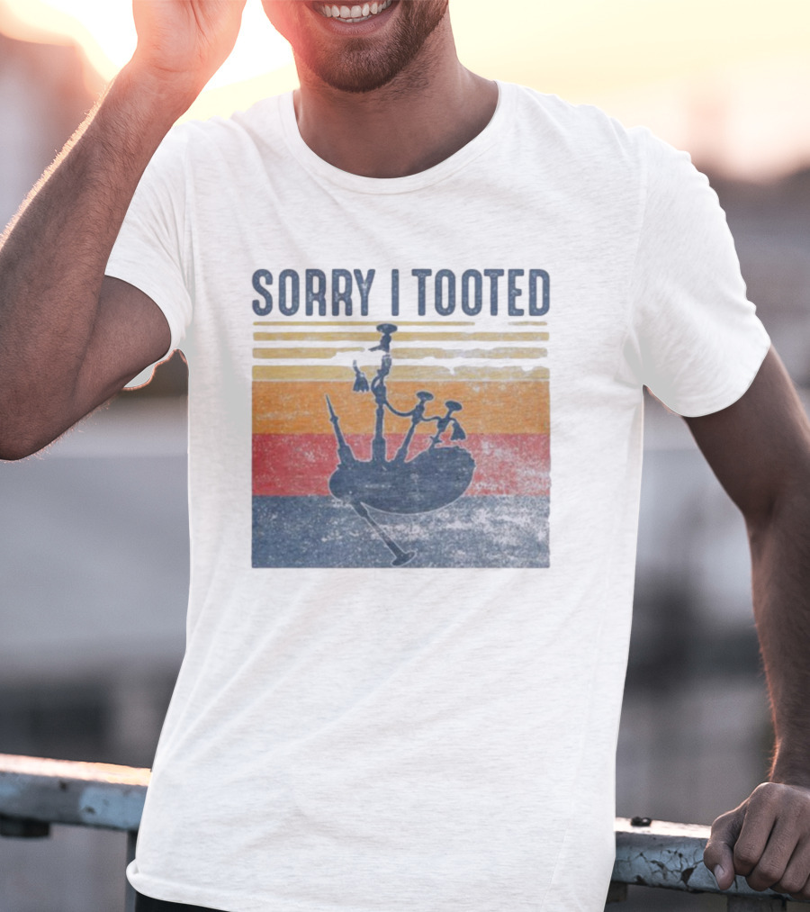 Sorry I Tooted Bagpipe Vintage Retro Stripes T-Shirt