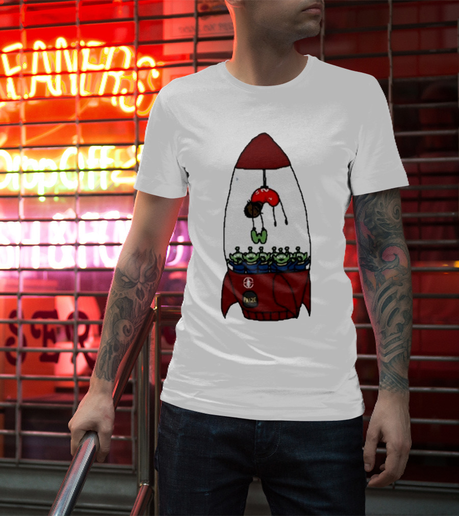 Kawhi Leonard Claw Dunk Rocket And Aliens Clippers T-Shirt