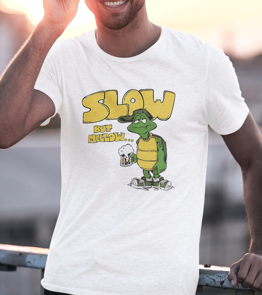 Slow But Mellow Turtle With Beer Retro Vintage 70s Style T-Shirt