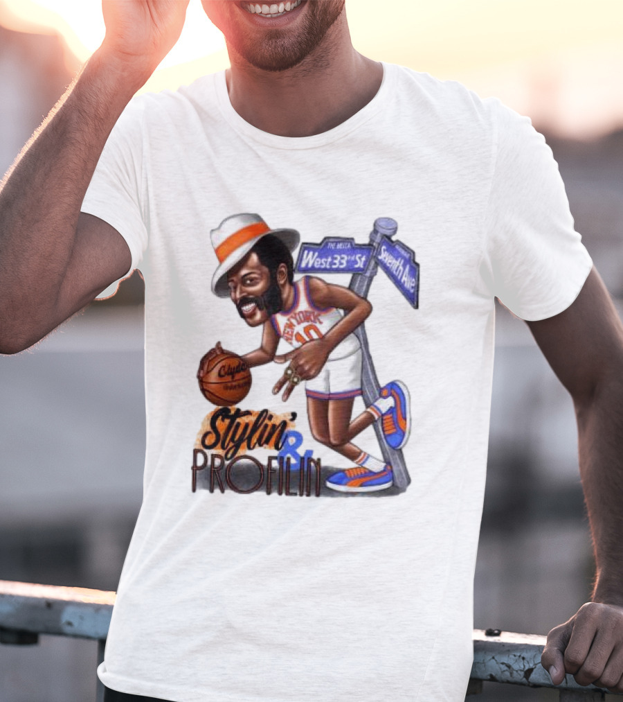 West 33rd St Seventh Ave Clyde Stylin Profilin New York Knicks Walt Frazier T-Shirt