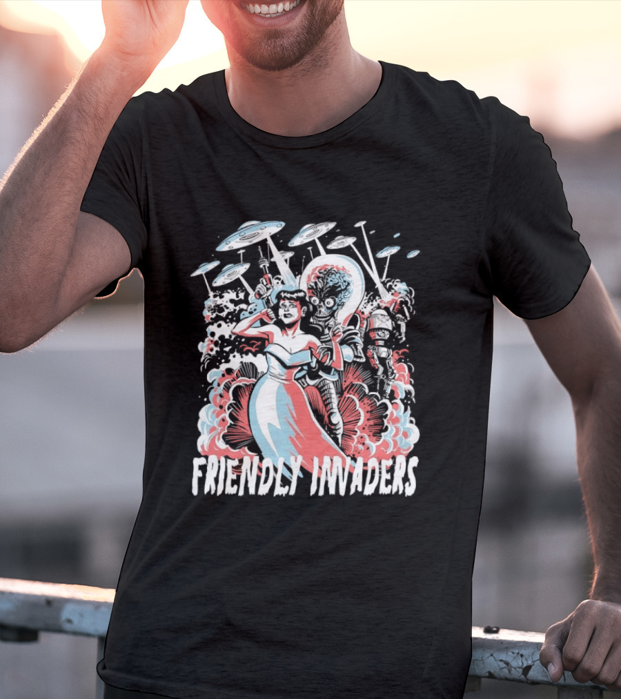 Friendly Invaders Retro UFO Invasion Art With Vintage Sci Fi T-Shirt