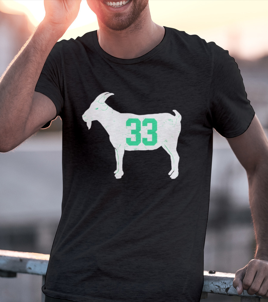 Larry Bird Goat 33 Boston Celtics St Patrick's Day Basketball T-Shirt