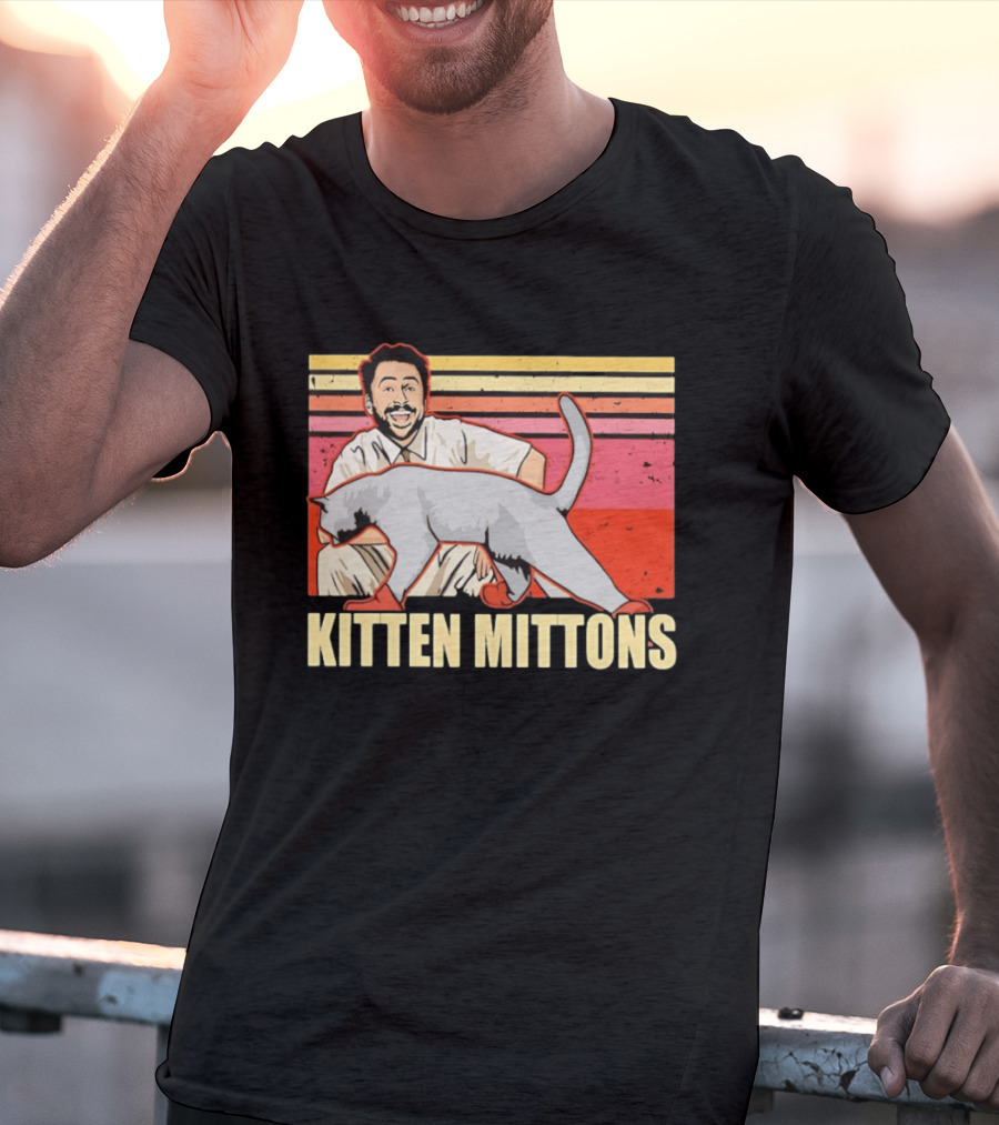 It's Always Sunny In Philadelphia Kitten Mittons T-Shirt