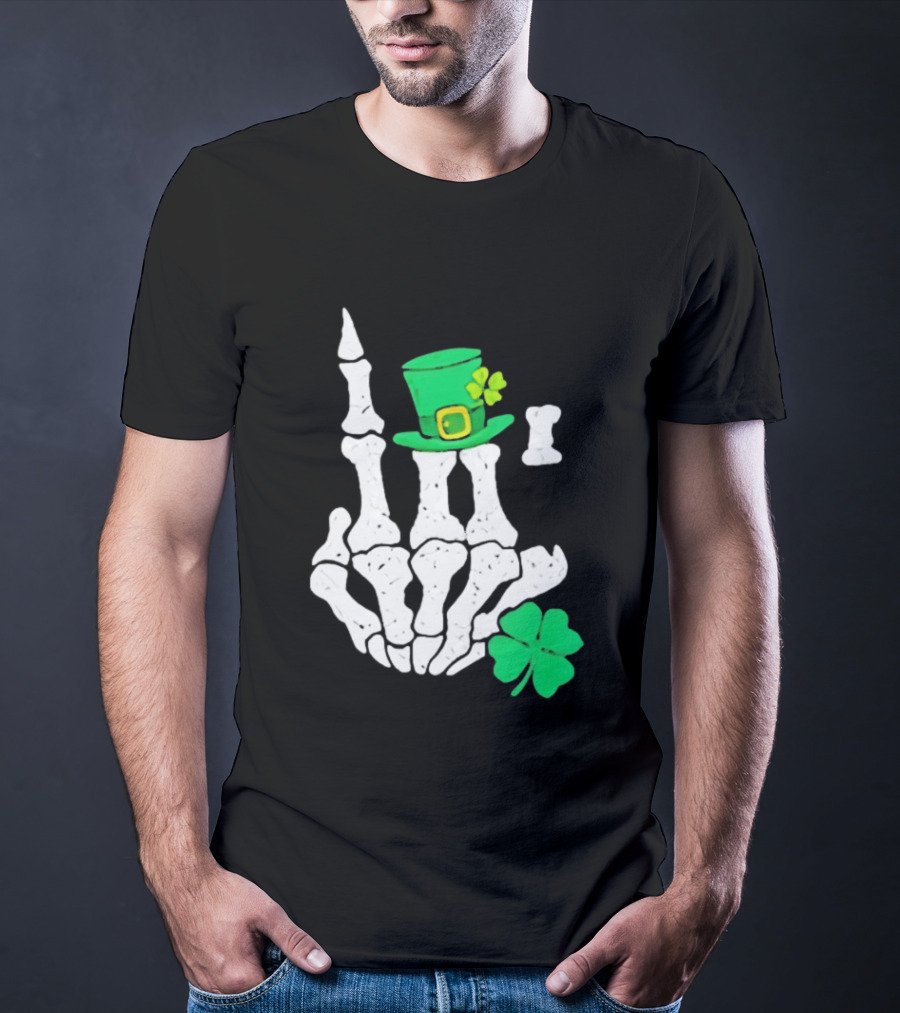 Skeleton Hand With Leprechaun Hat And Shamrock St Patricks Day T-Shirt