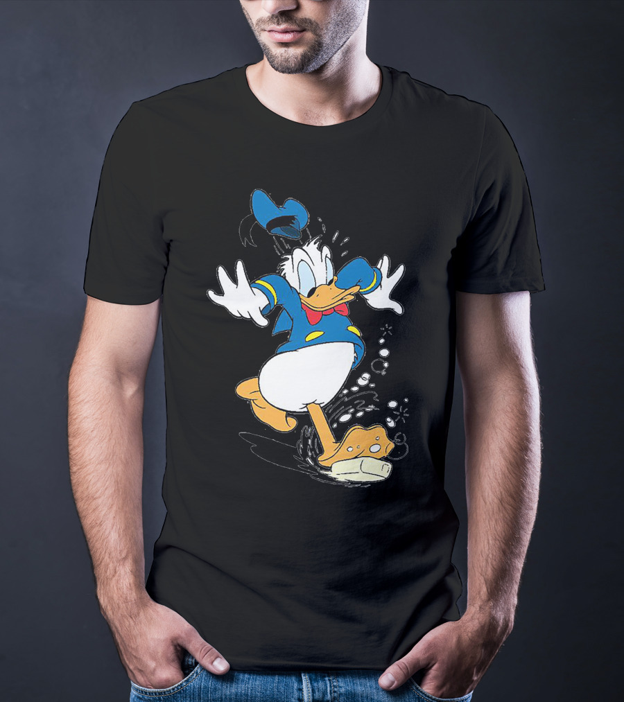 Just A Woman Who Loves Duck Donald Duck Classic Character Enthusiast T-Shirt