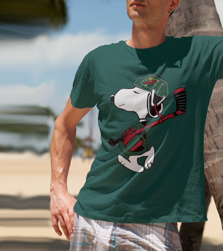 Minnesota Wild Snoopy Hockey T-Shirt
