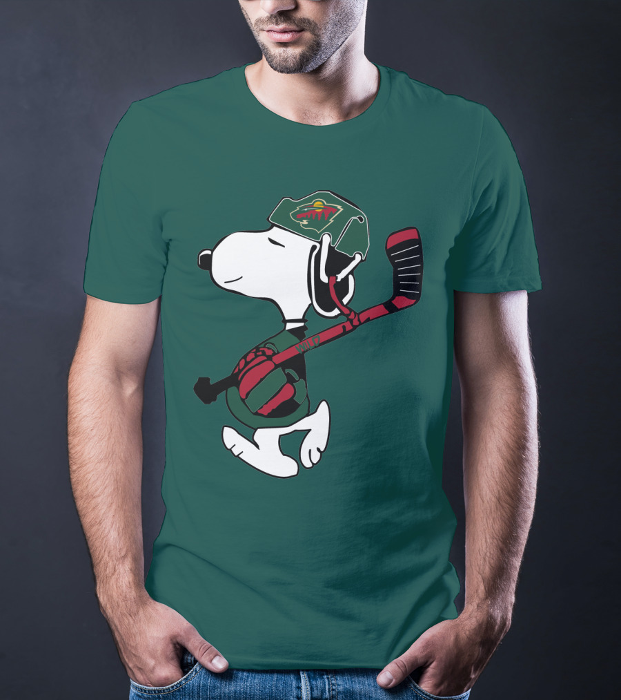 Minnesota Wild Snoopy Hockey T-Shirt