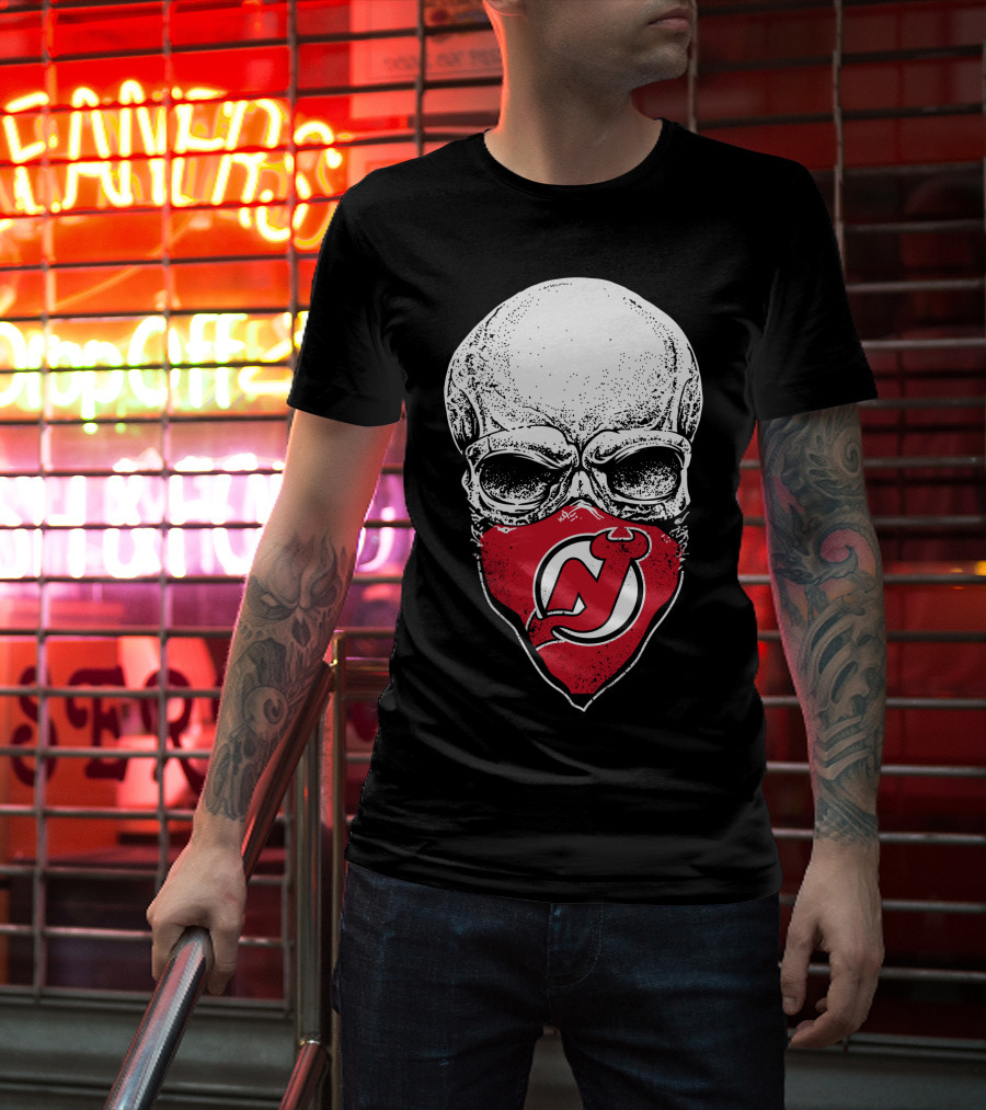 New Jersey Devils Skull Bandana T-Shirt