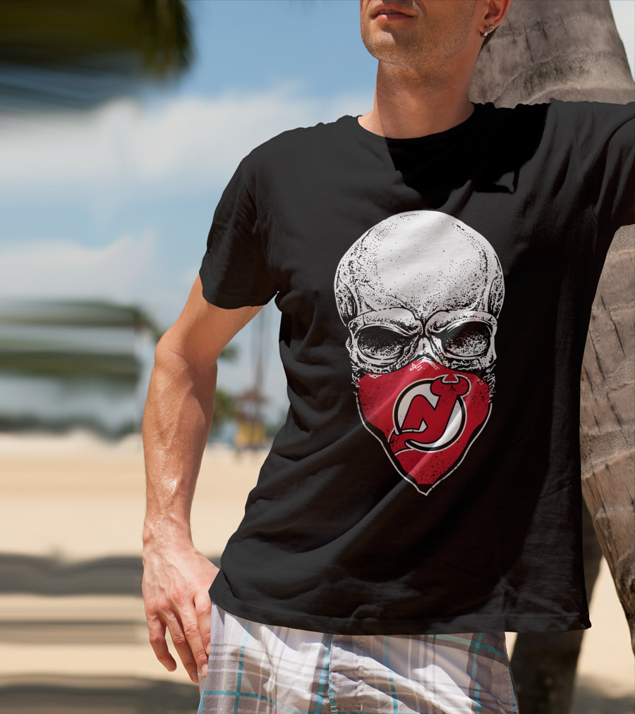 New Jersey Devils Skull Bandana T-Shirt