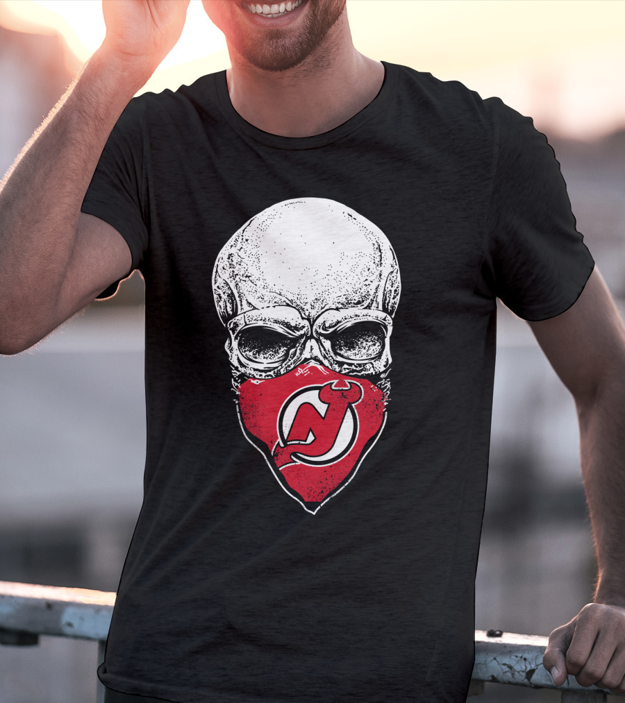 New Jersey Devils Skull Bandana T-Shirt