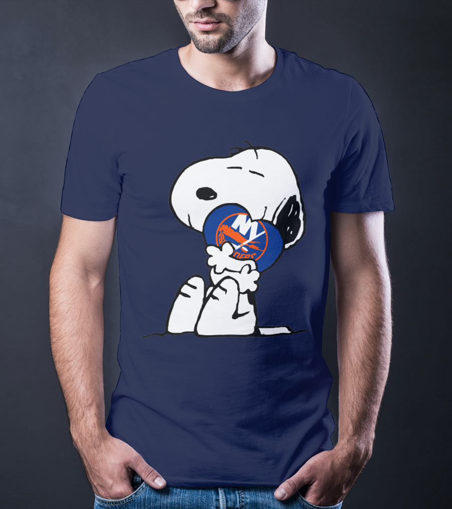 Snoopy Hugging New York Islanders Hockey T-Shirt