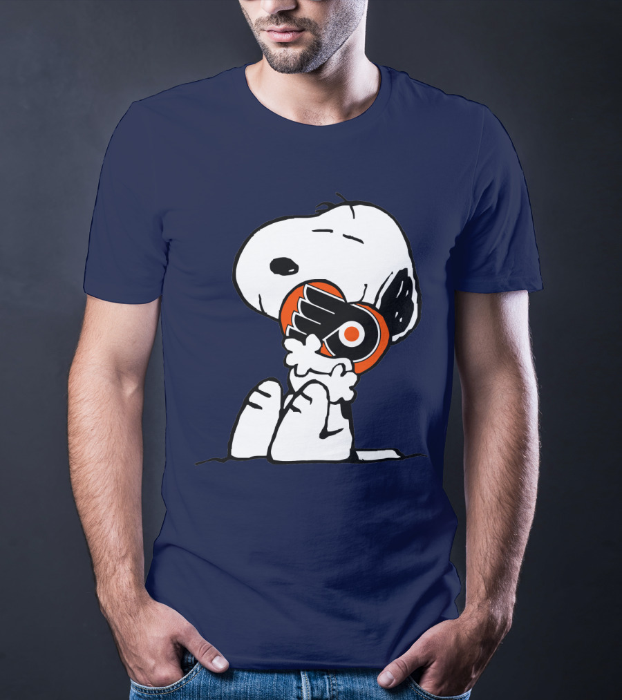 Snoopy Holding Philadelphia Flyers T-Shirt