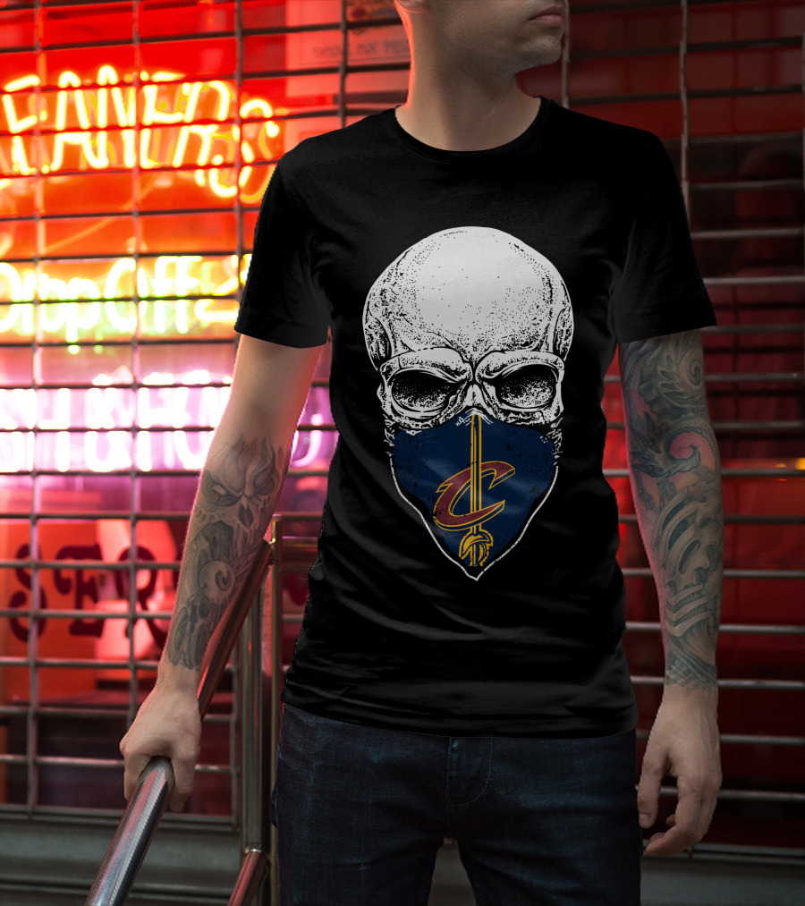 Cleveland Cavaliers Skull With C Logo On Face Mask T-Shirt