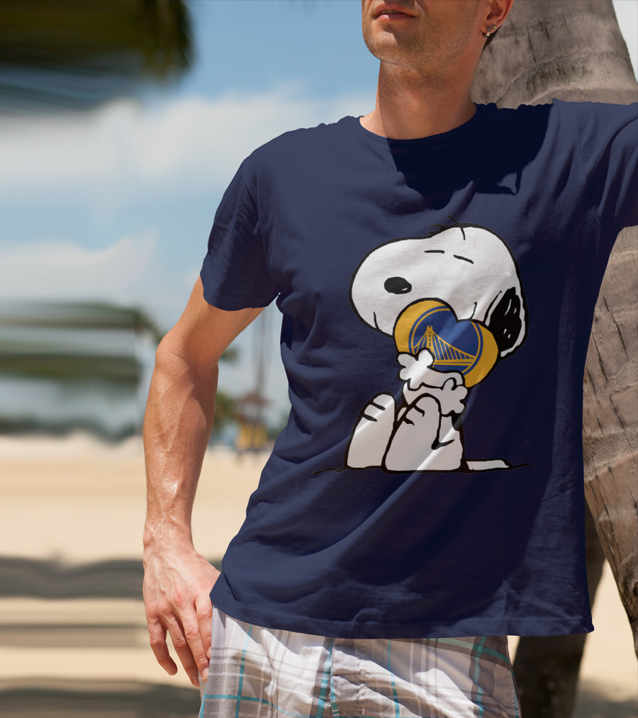 Snoopy Hugging Golden State Warriors Basketball Heart T-Shirt