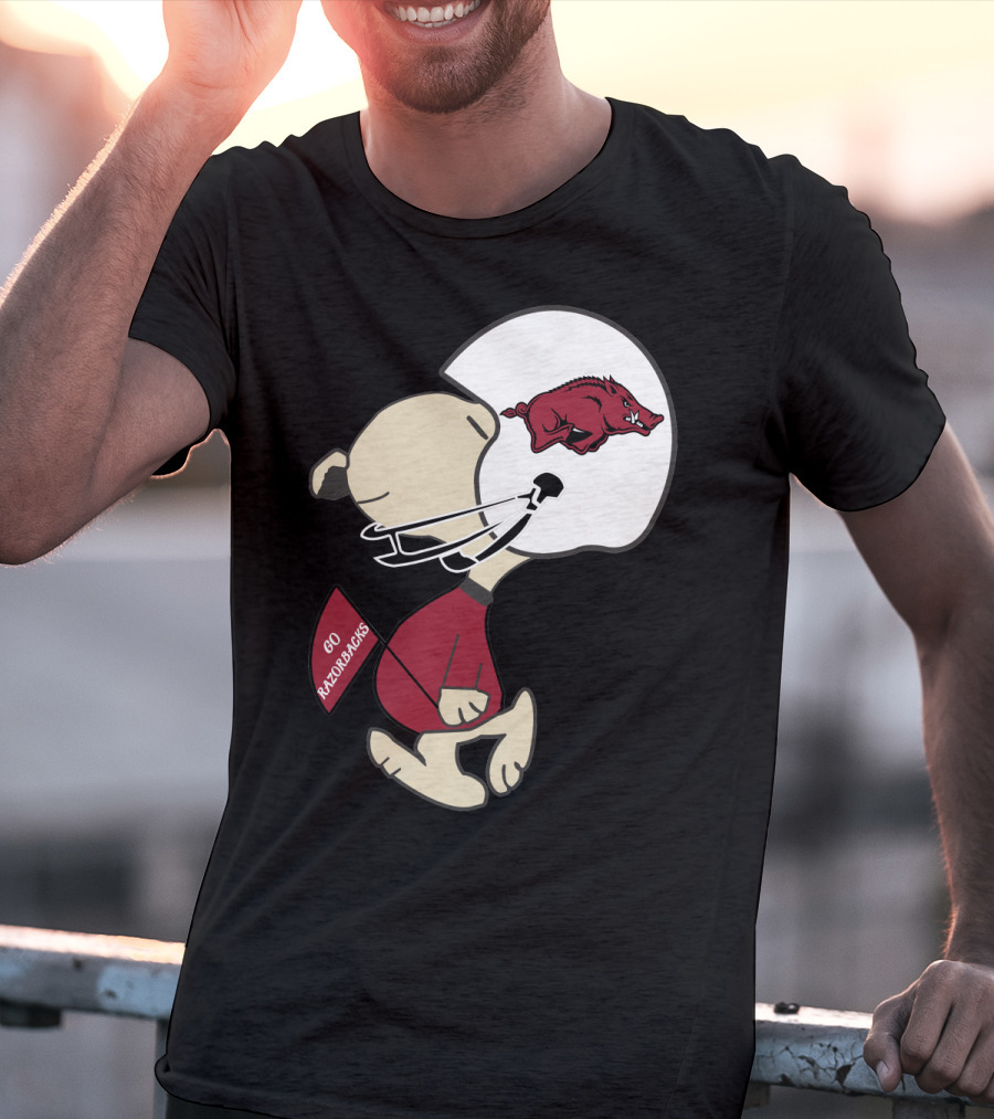 Go Razorbacks Arkansas Razorbacks Helmet Character T-Shirt