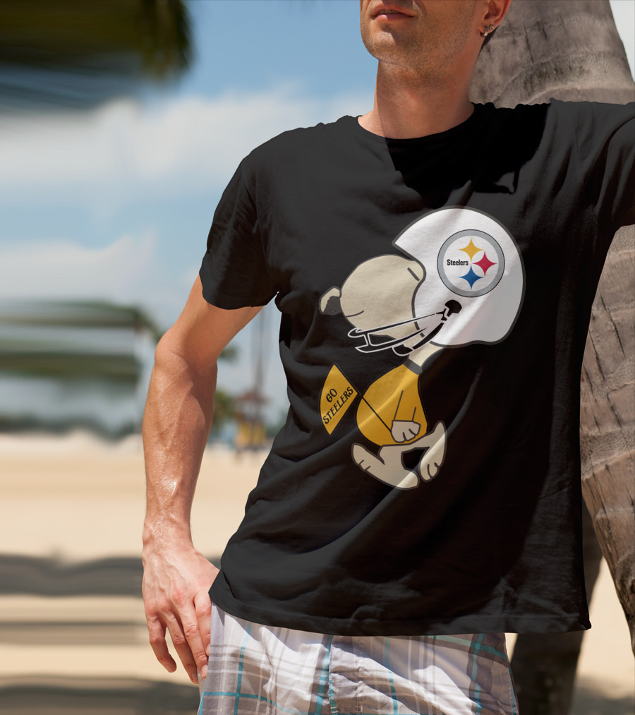 Snoopy Go Steelers Pittsburgh Steelers Football Helmet T-Shirt