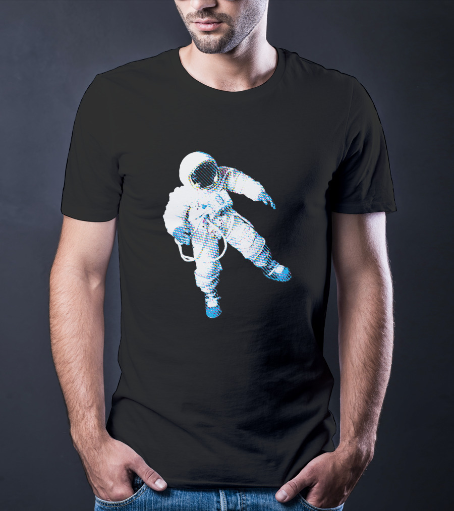 Astro 1015248 Astronaut Floating Spacesuit T-Shirt