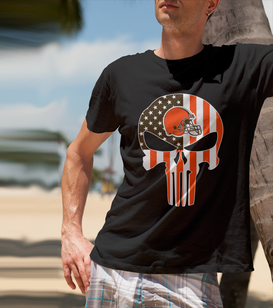 Cleveland Browns Skull American Flag Helmet T-Shirt