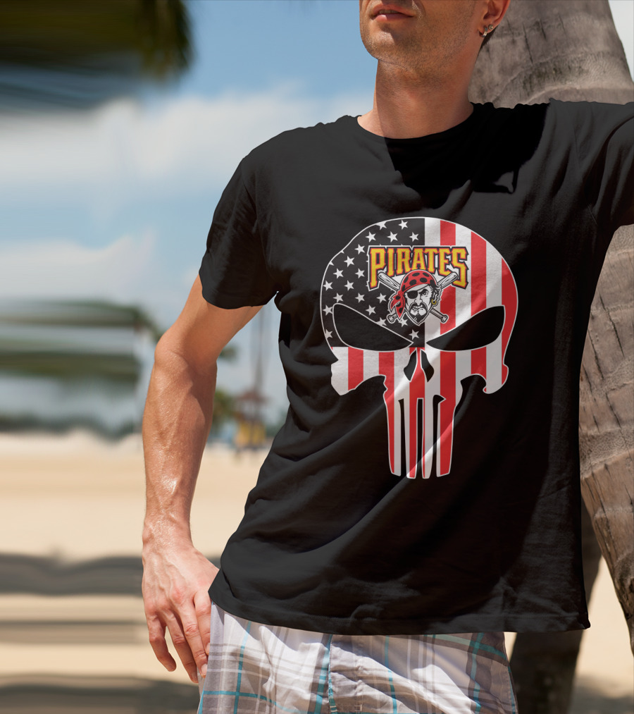 Pirates Skull American Flag T-Shirt
